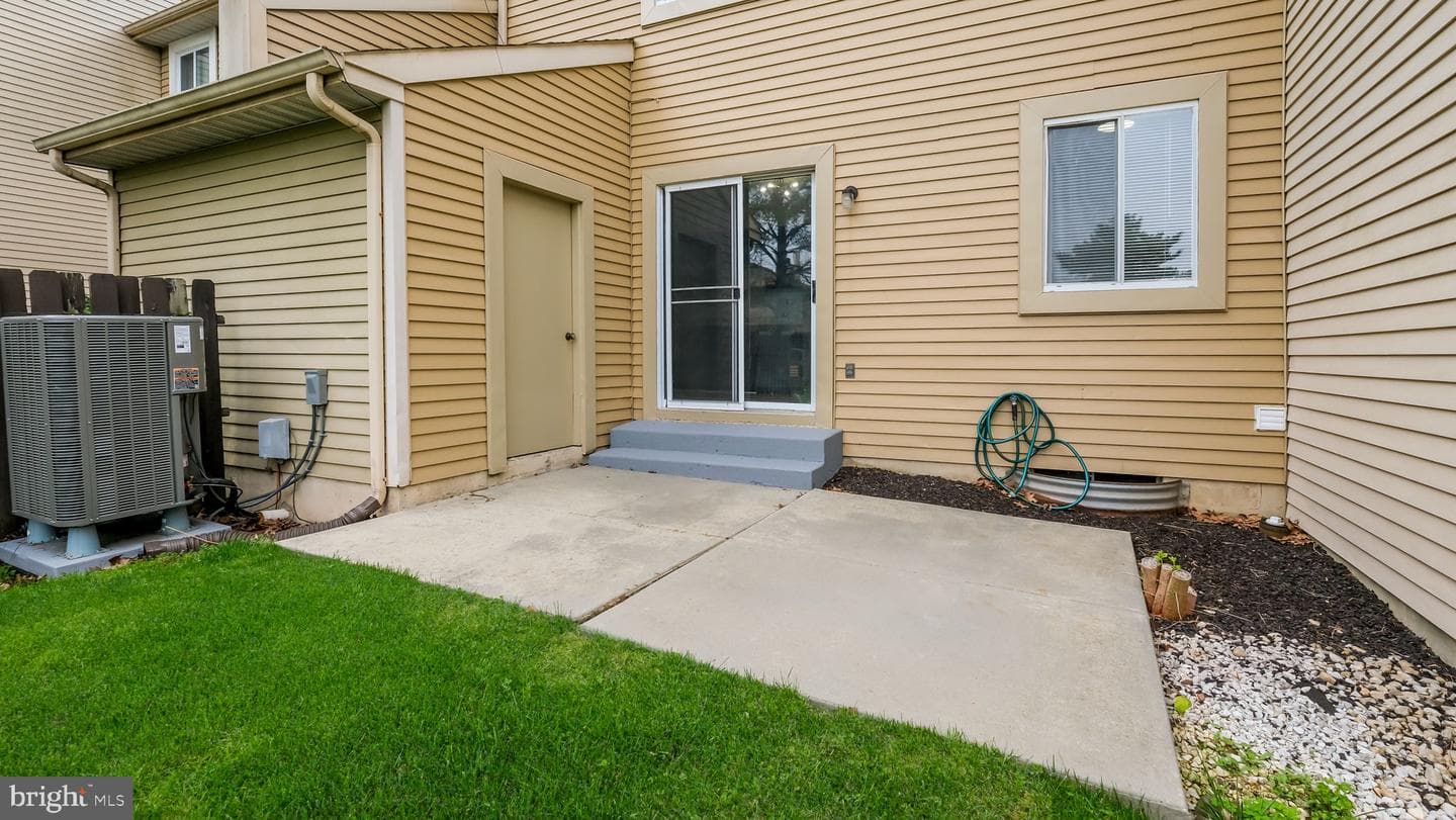 48 Cartlane Circle photo 25