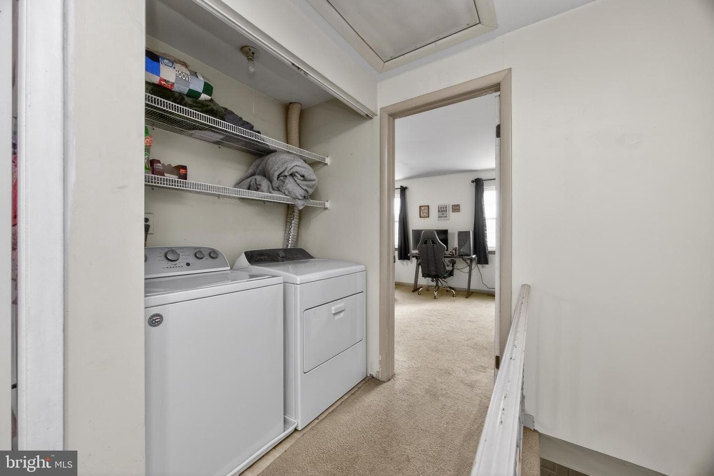 8 Elwood Court photo 18