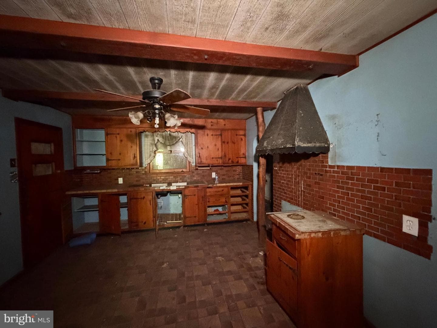 161 Woolston Drive photo 13
