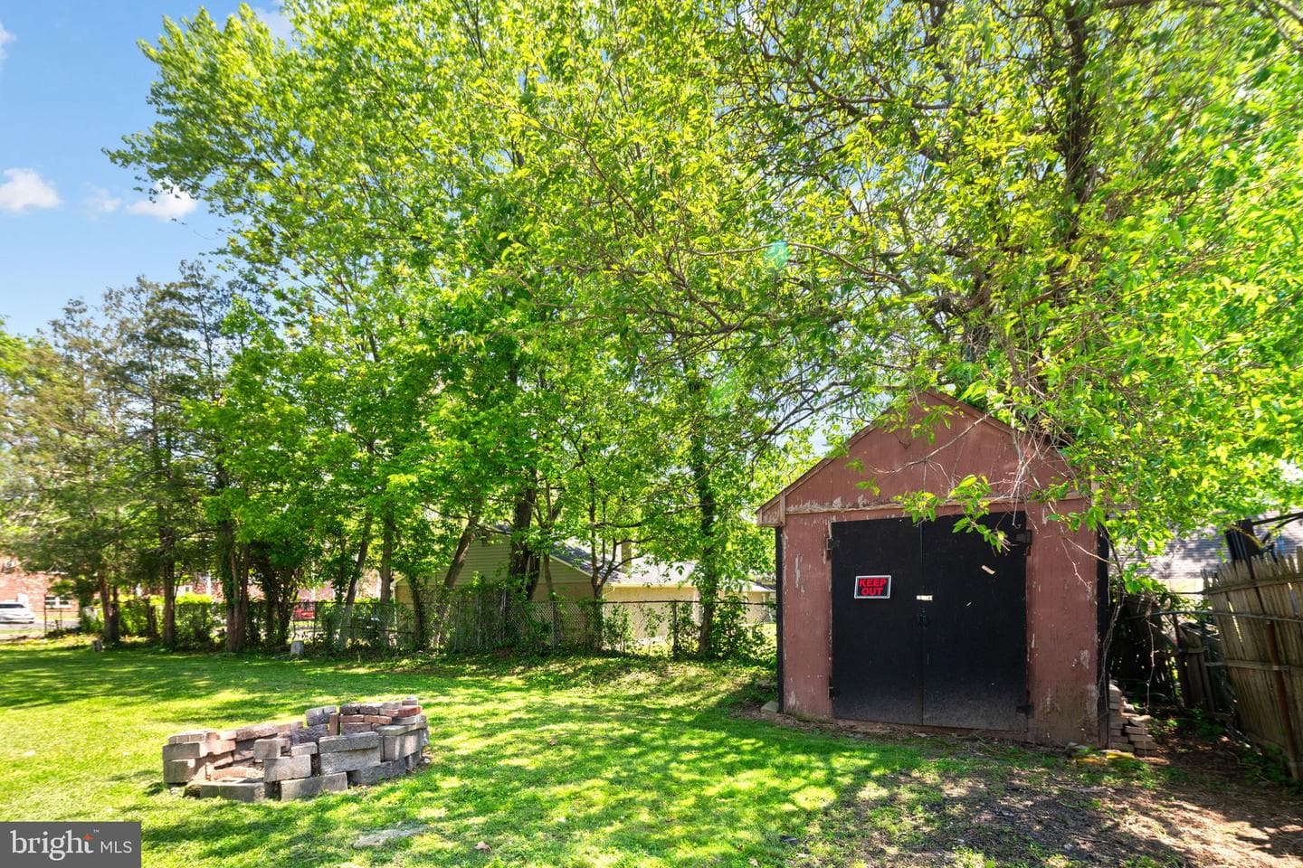 848 Cedar Avenue photo 31