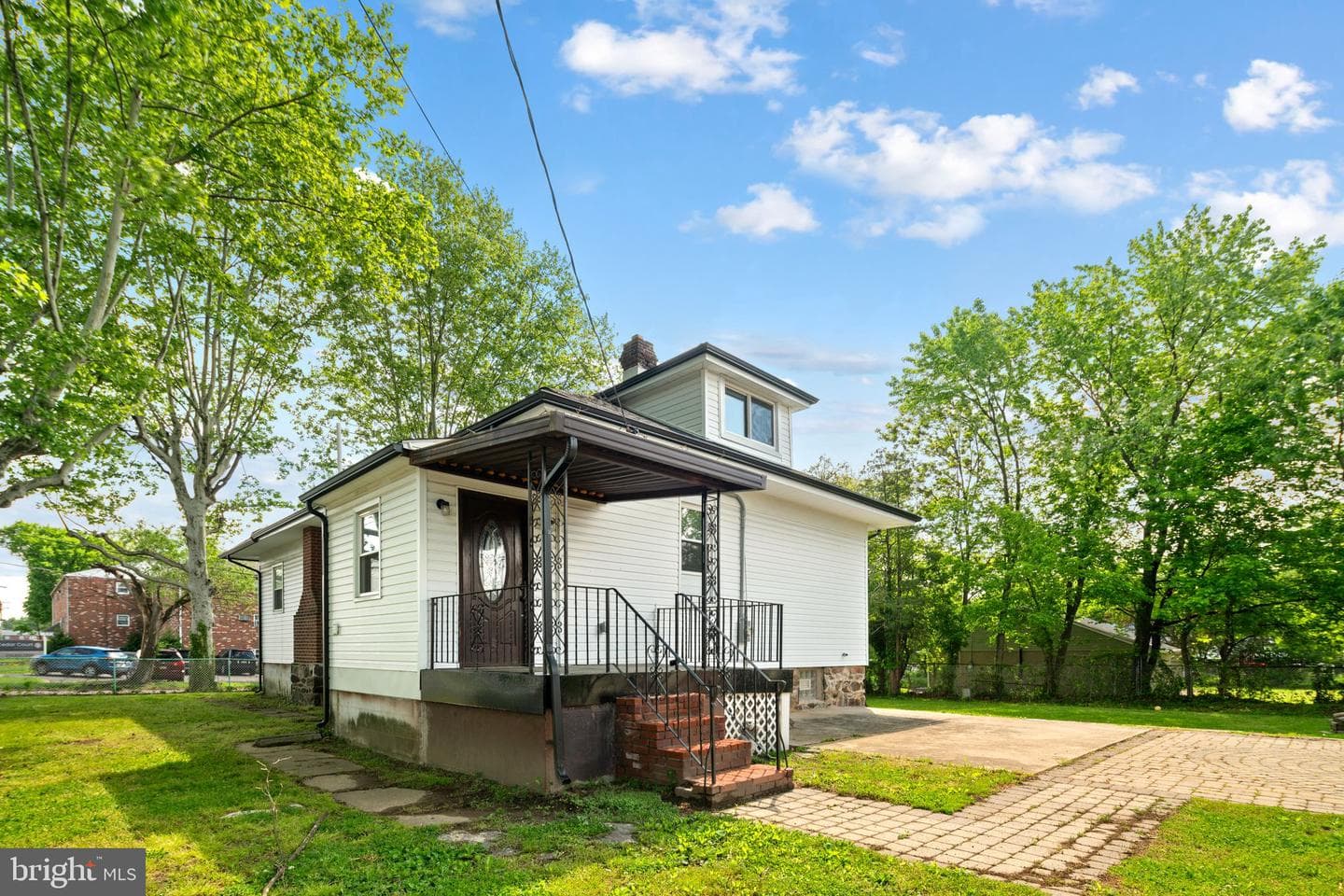 848 Cedar Avenue photo 34