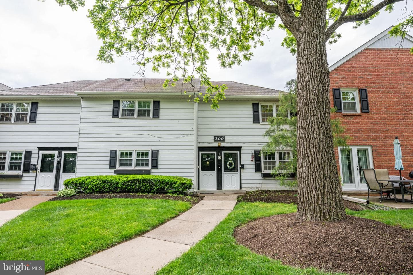 207 Yardley Cmns