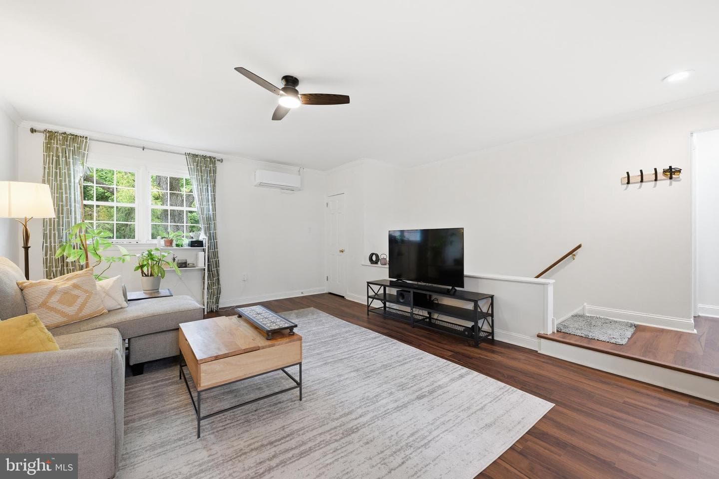 207 Yardley Cmns photo 3