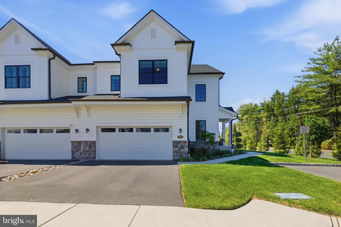 500 Carmela Way photo 1
