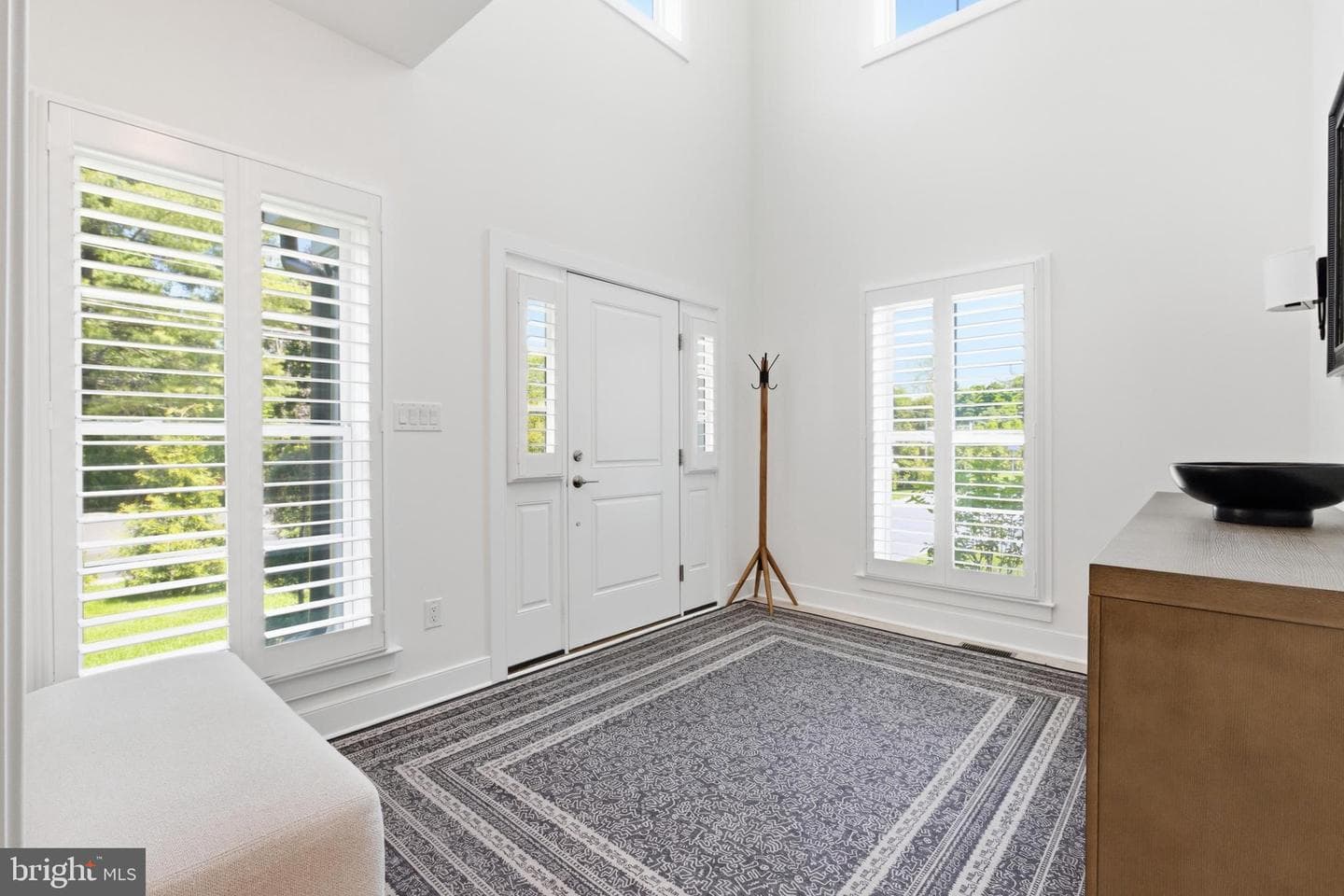 500 Carmela Way photo 7