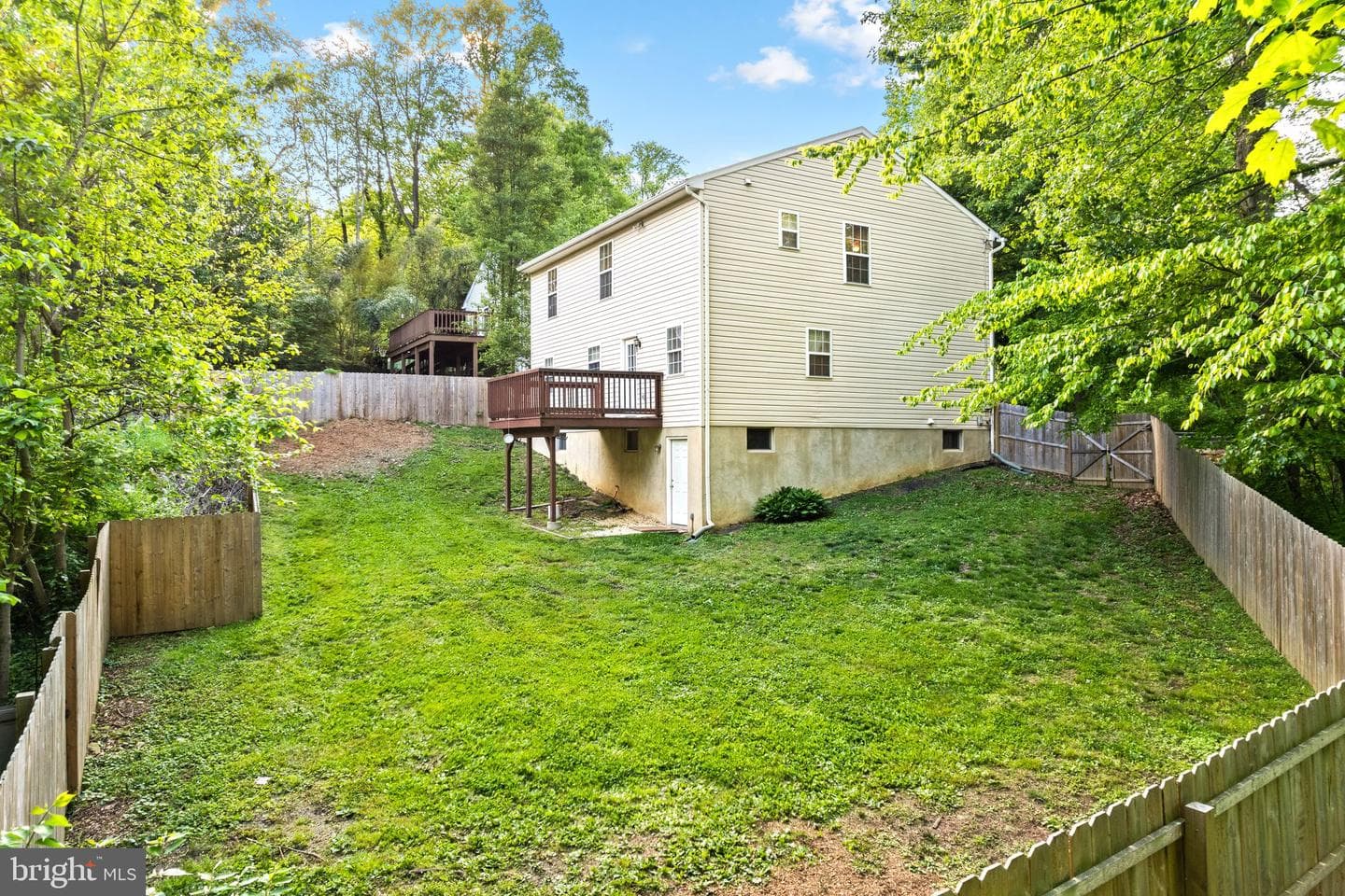 1626 Winter Avenue photo 31