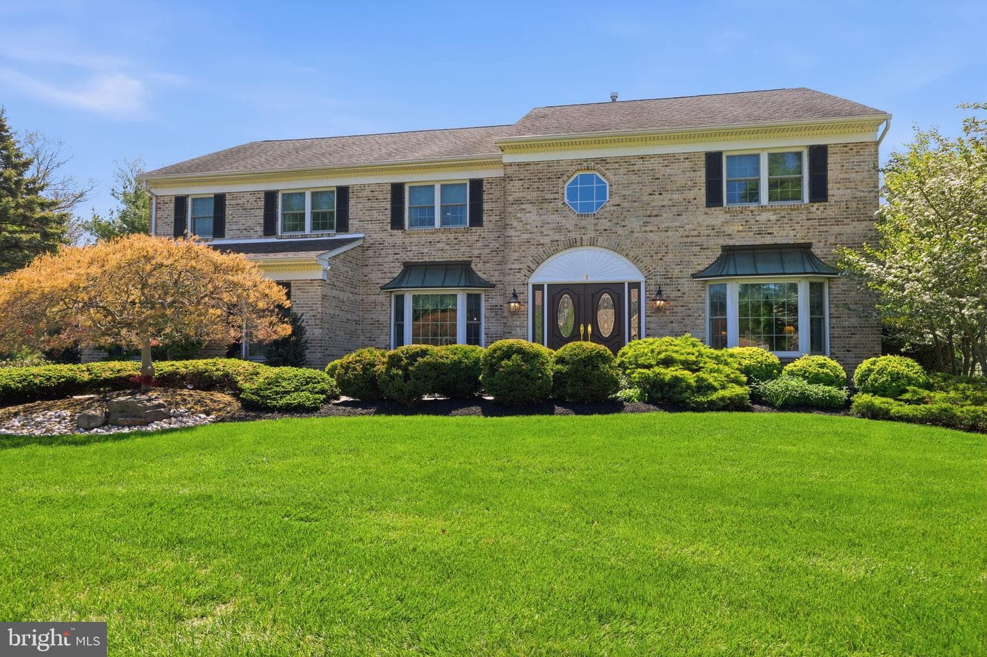 74 Radcliff Dr photo 2