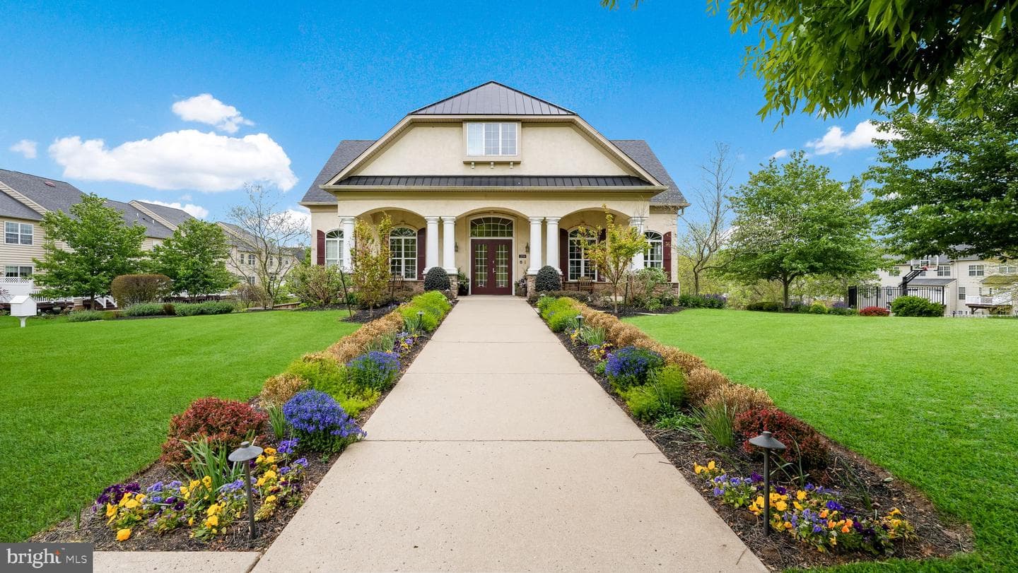 3284 Waterstone Court photo 23