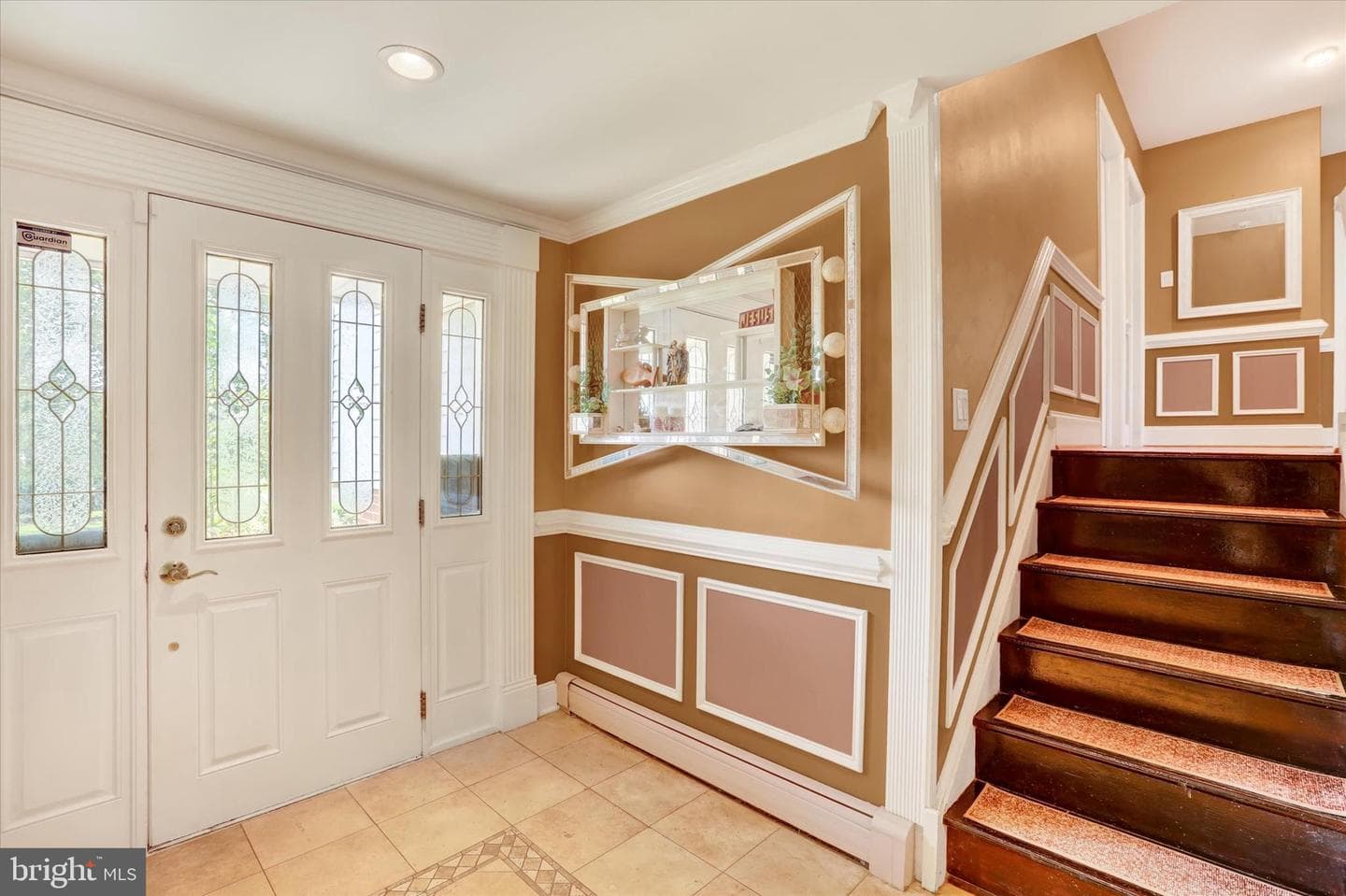 93 Highland Drive photo 2