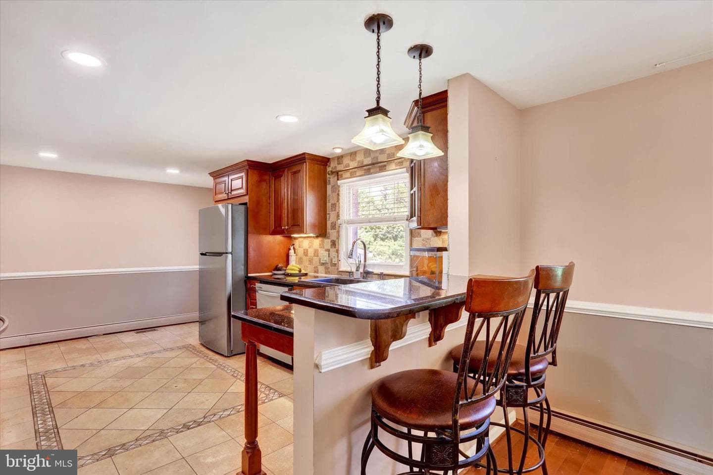 93 Highland Drive photo 9