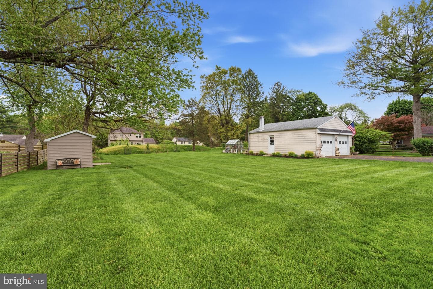 1637 Hatboro Road photo 27
