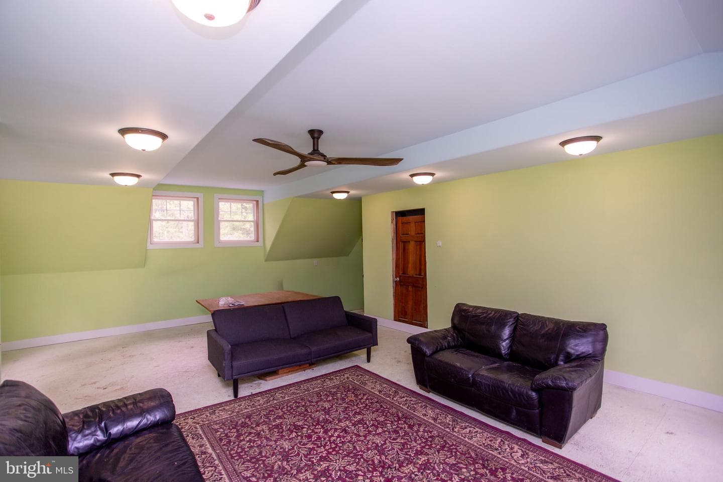 15 Dogwood Lane photo 52