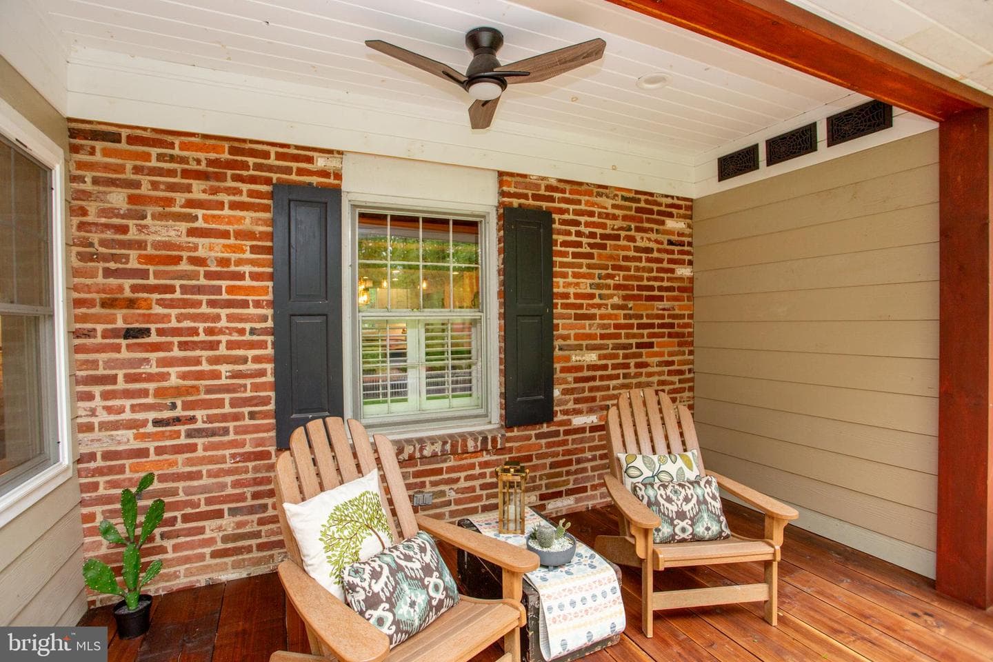 15 Dogwood Lane photo 8