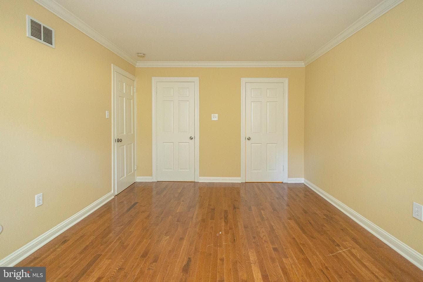 706 Yardley Commons photo 33