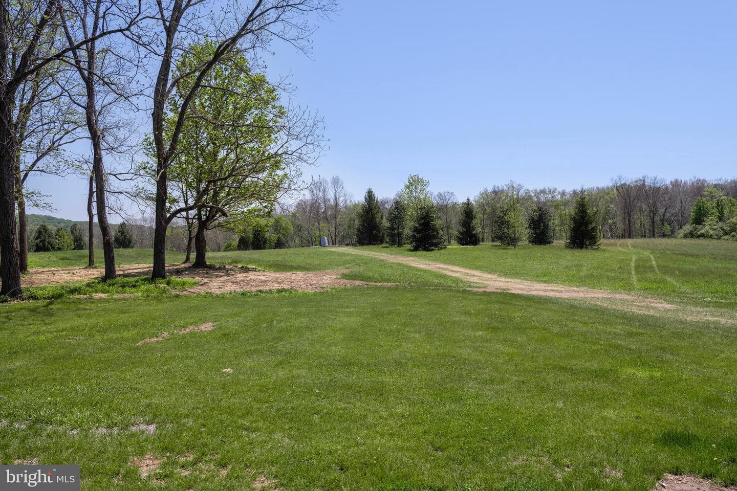 6324 Pidcock Creek Road photo 25