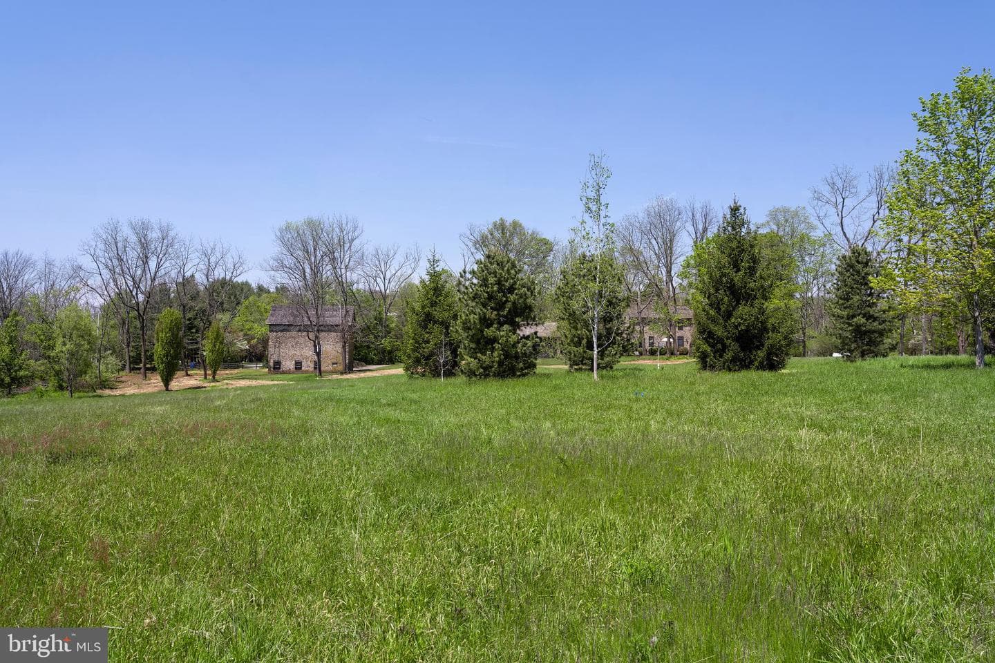 6324 Pidcock Creek Road photo 29