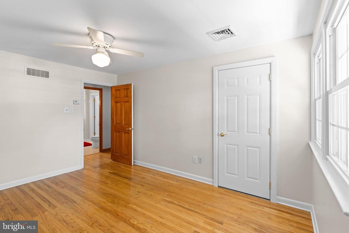 244 Wisteria Drive photo 34