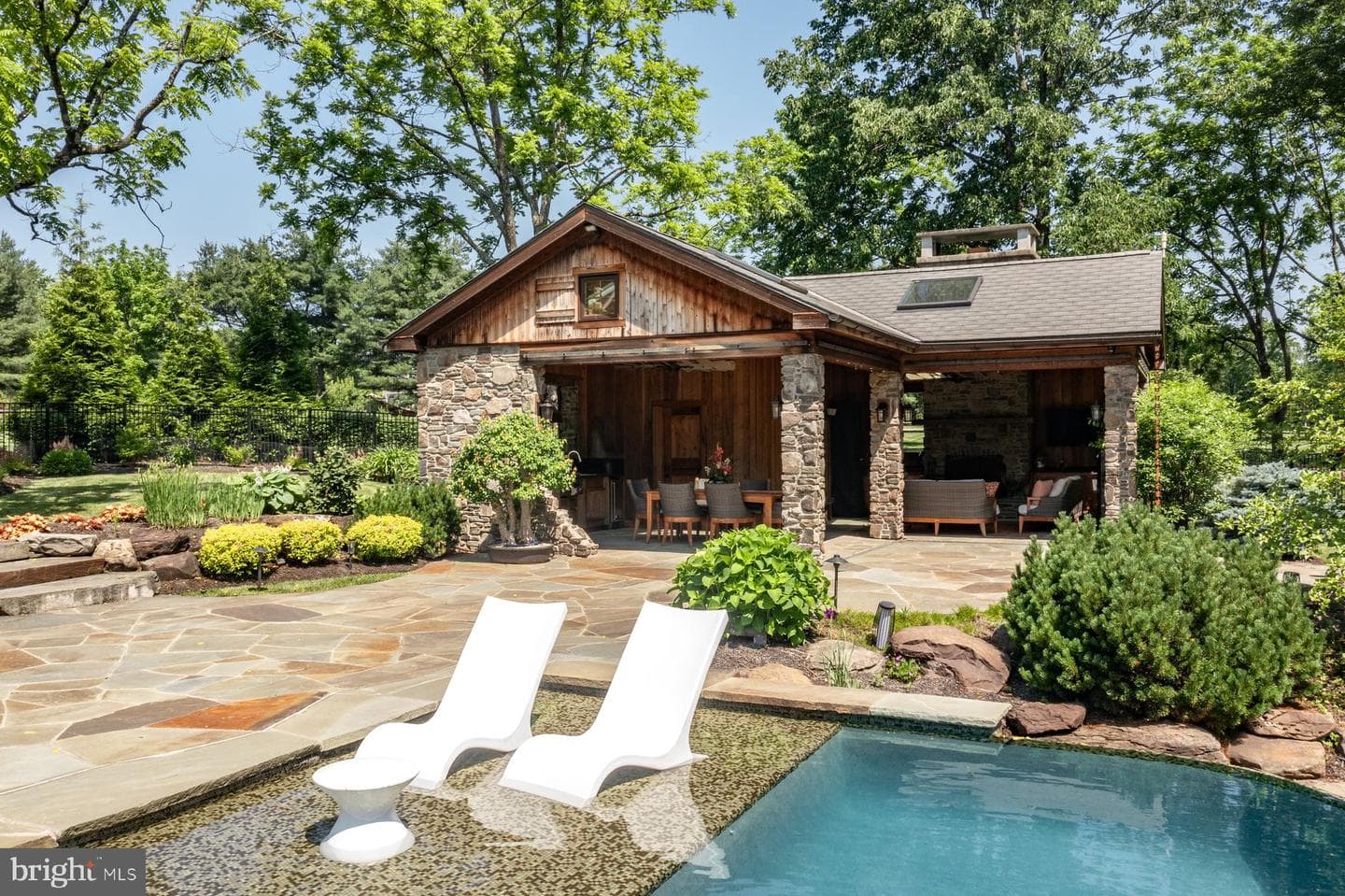 9 Blueberry Lane photo 85