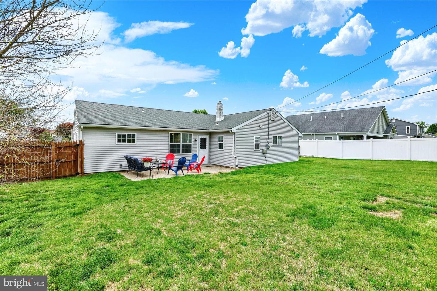 130 Winding Way photo 4