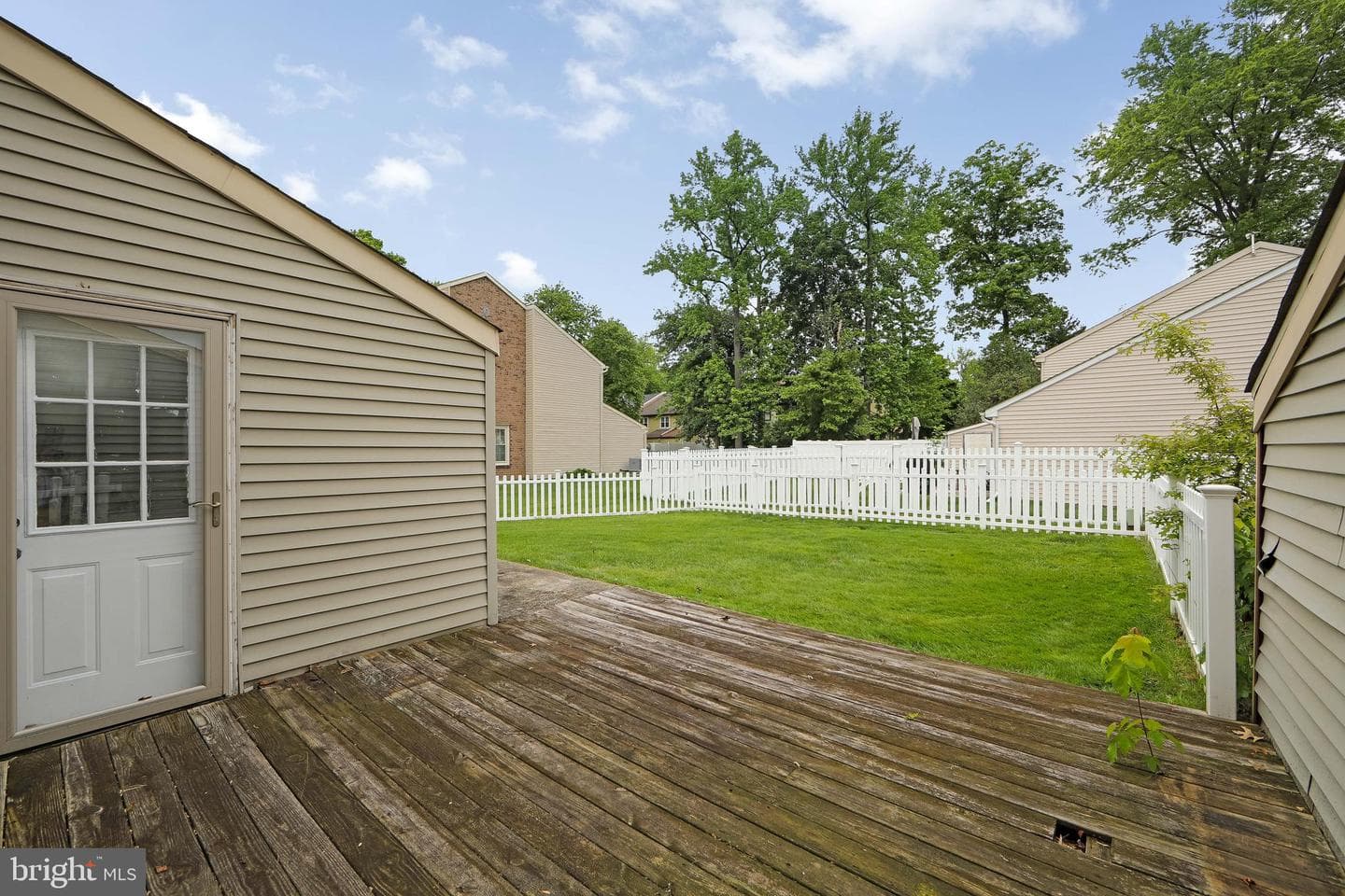 1109 Sheffield Court photo 43