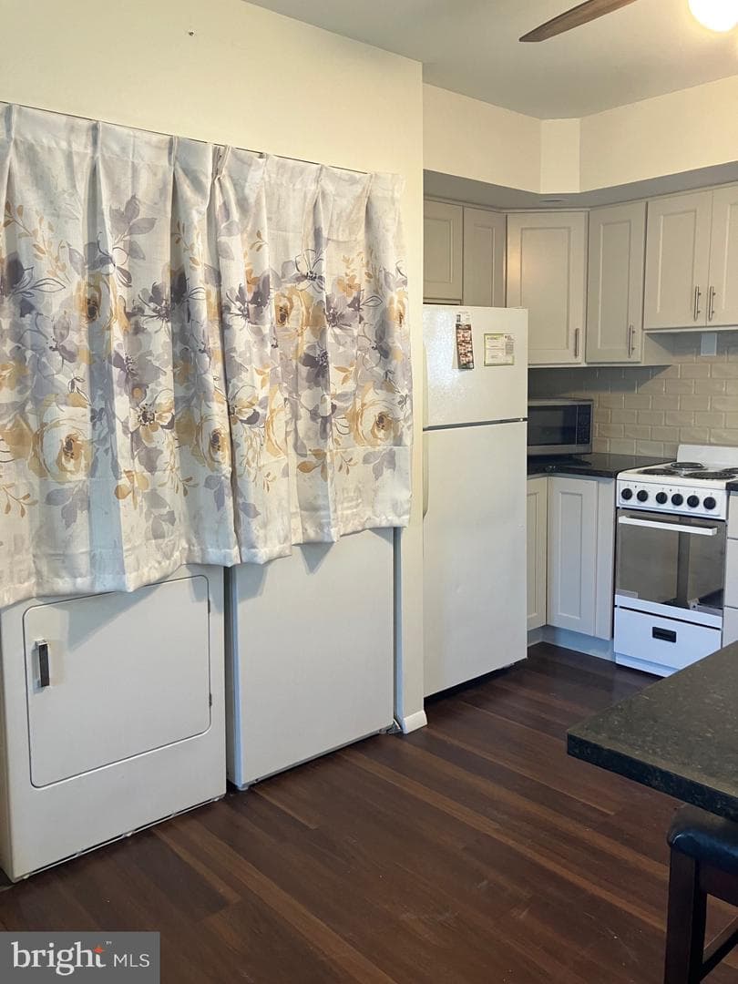 2860 High Avenue photo 8