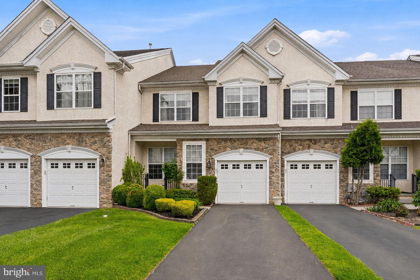 43 Brecknock Court