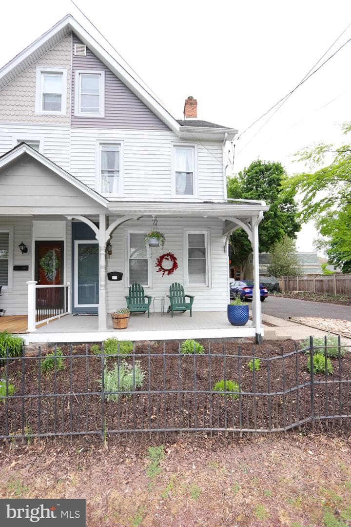 659 Belmont Avenue photo 41