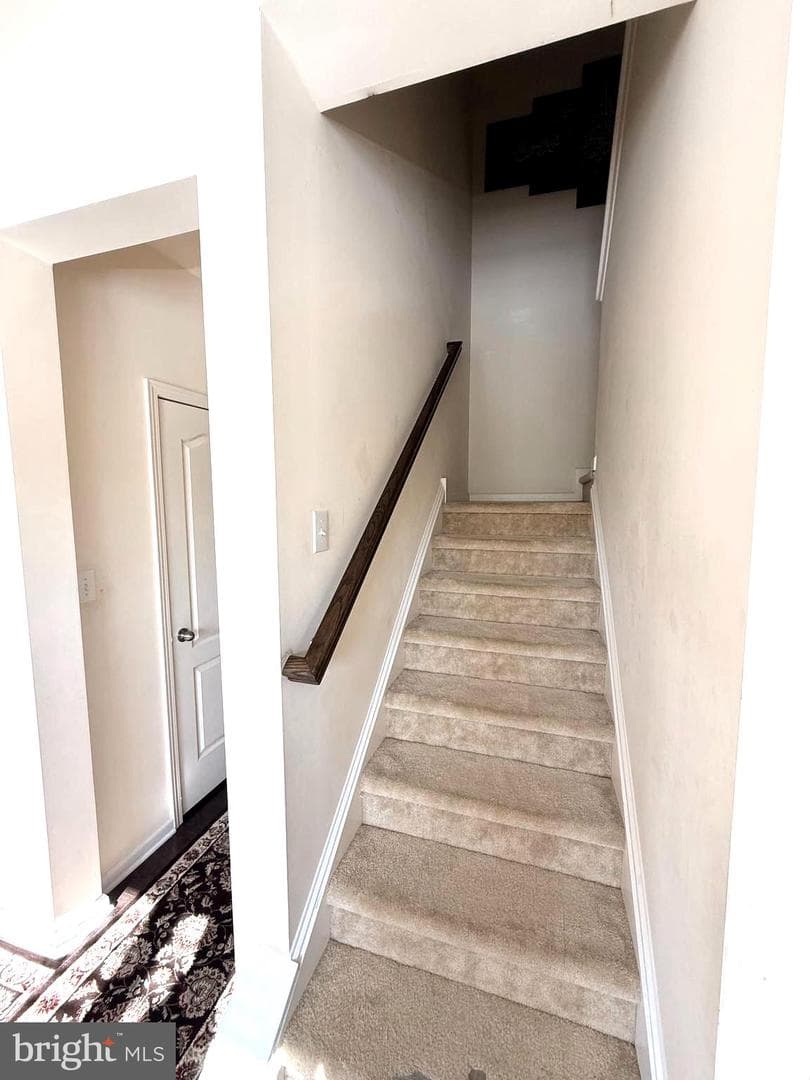 2313 Macis Circle photo 12