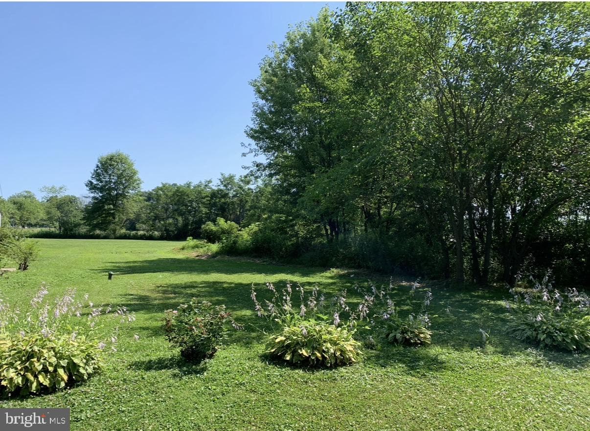5723 Silo Hill Road photo 9