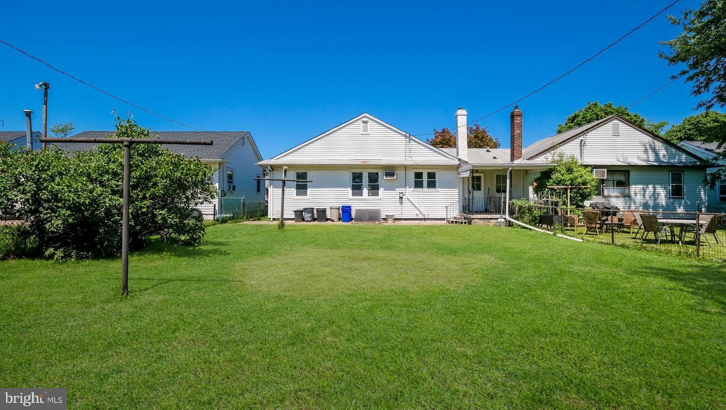 334 Mckinley Street photo 27
