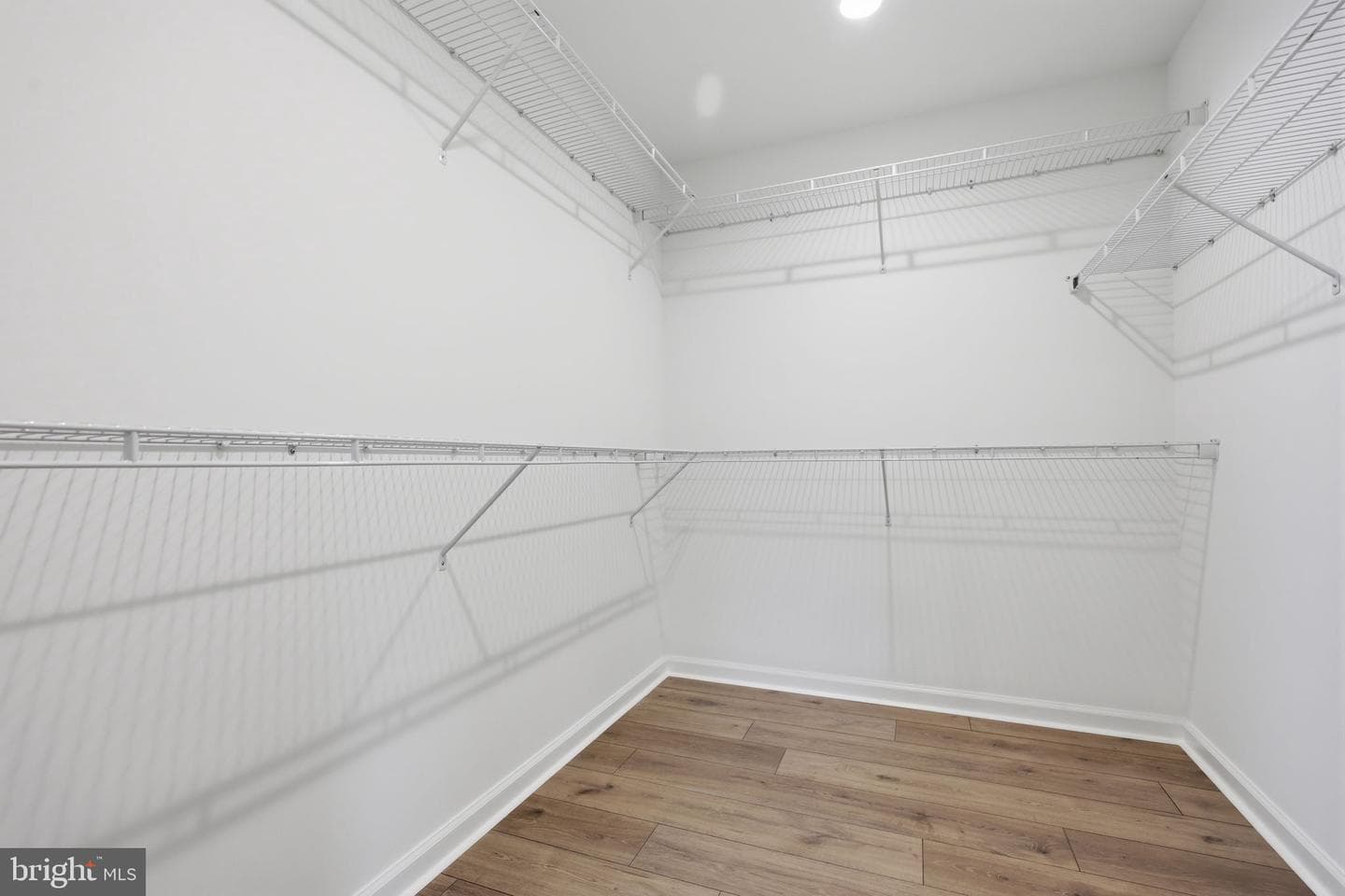 891 Reading Avenue photo 36