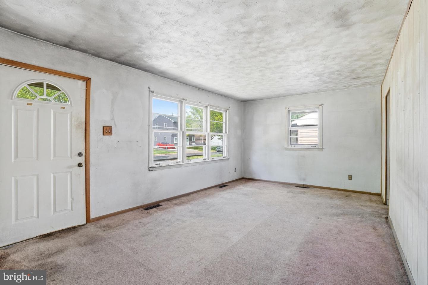 1402 Susan Avenue photo 4