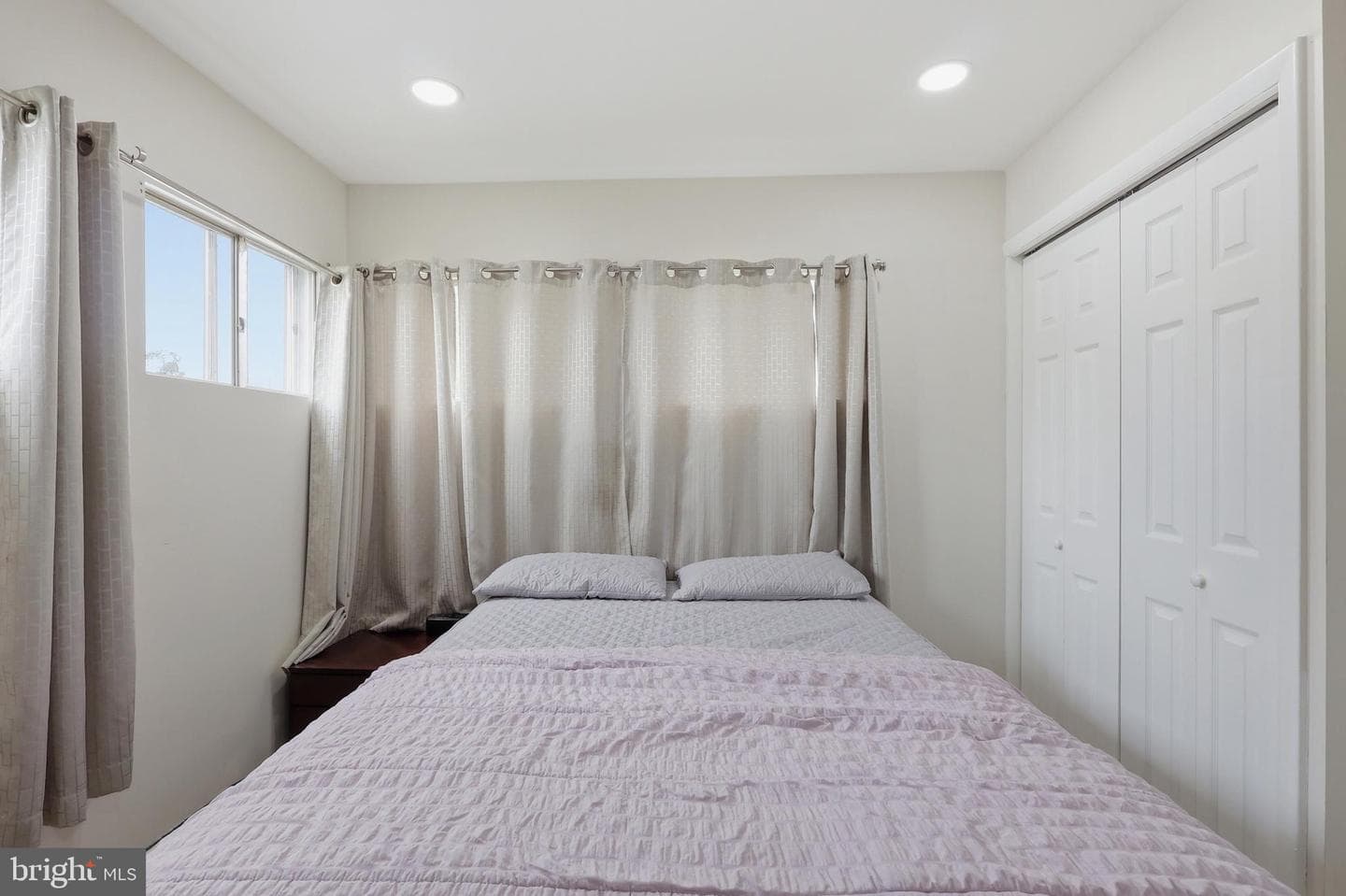342 Chelsea Road photo 27