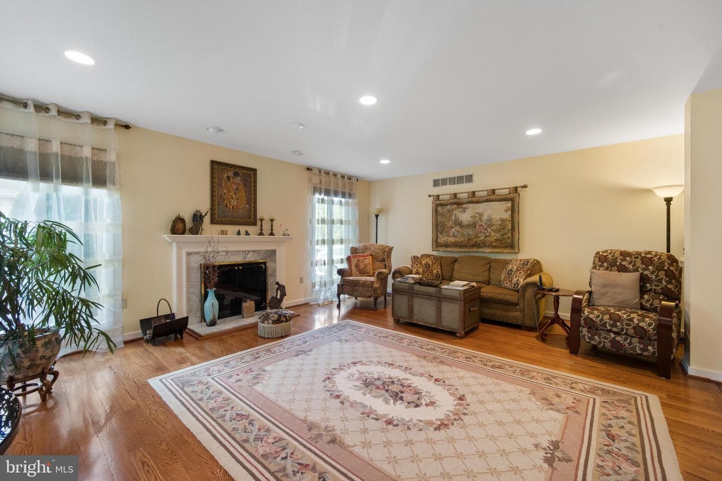 12 Tanyard Road photo 11