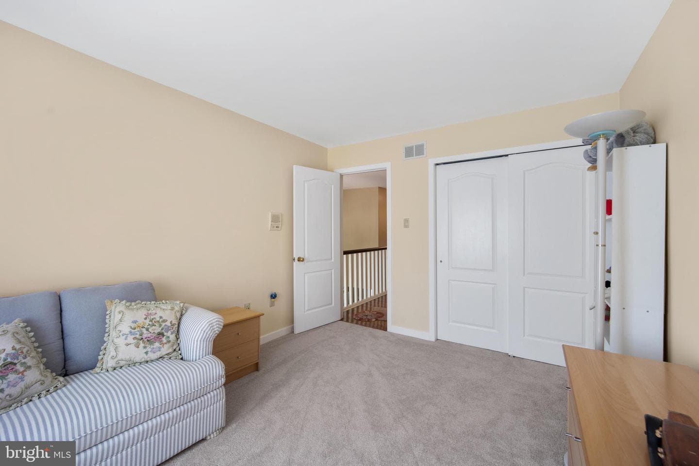 12 Tanyard Road photo 37