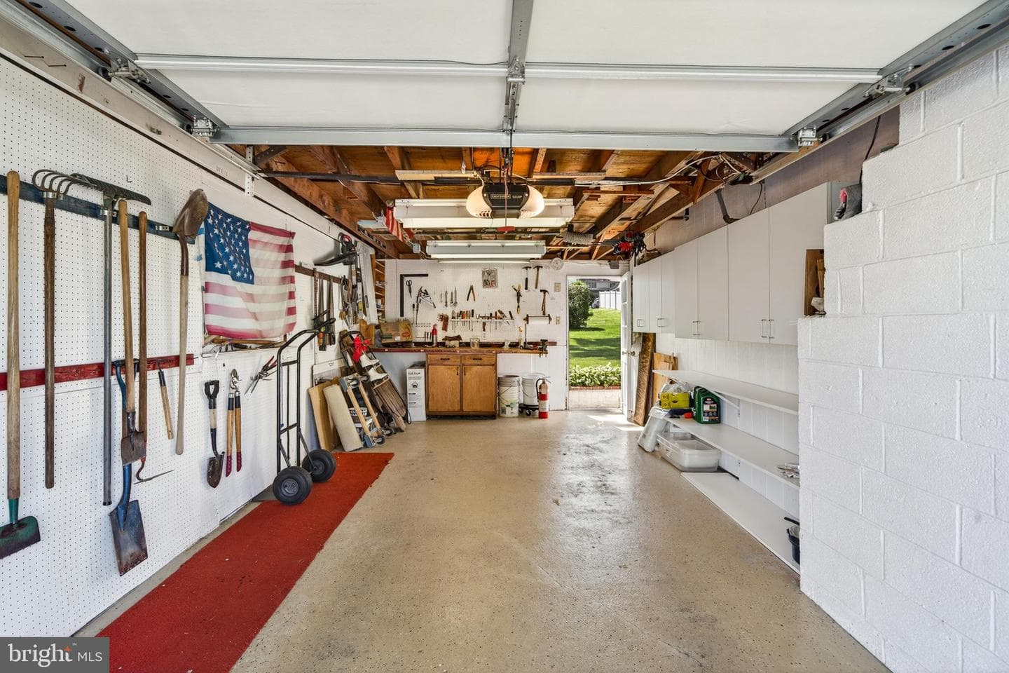 325 Acorn Drive photo 37