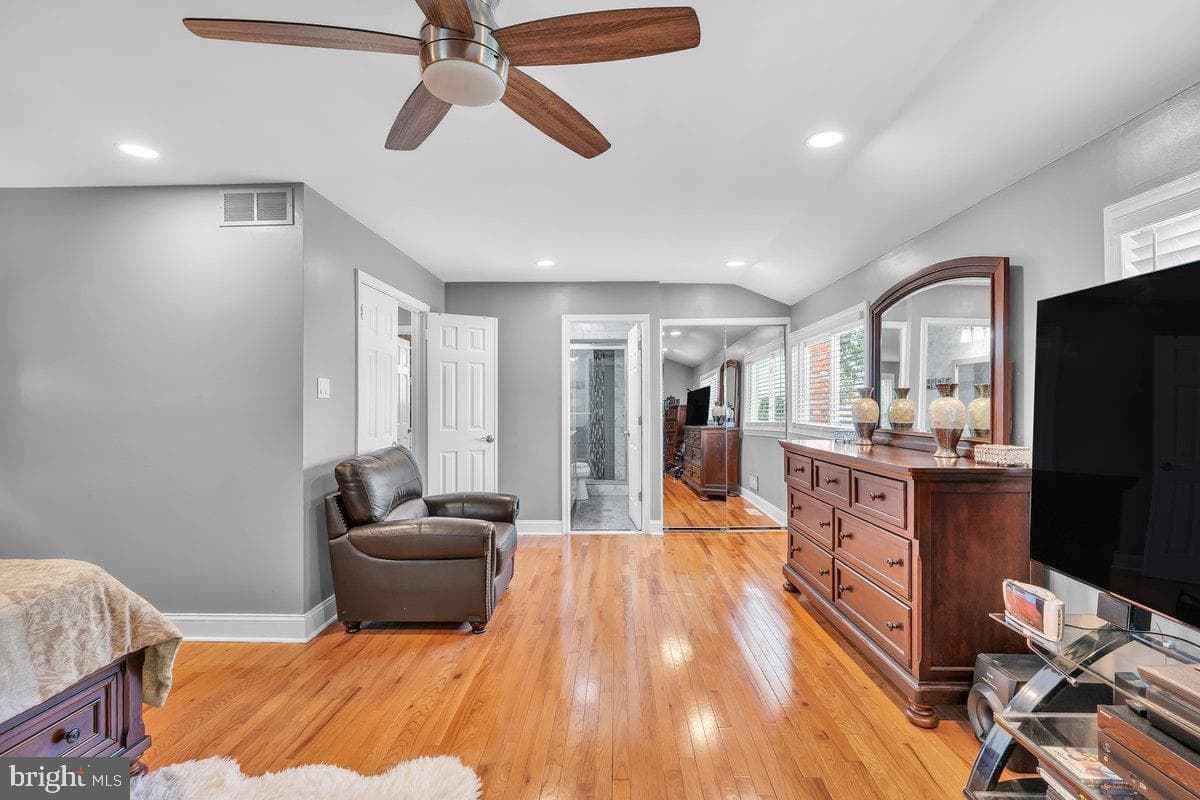 2942 Wexford Road photo 23