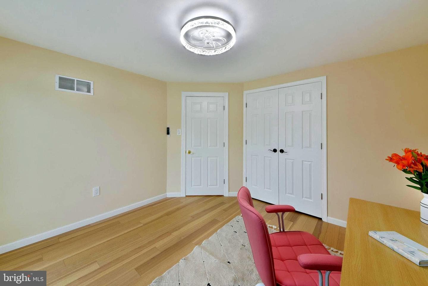 120 Orchard Drive photo 22