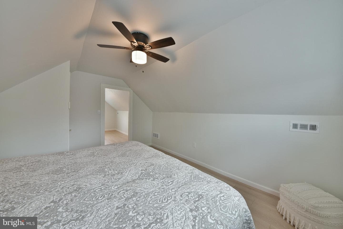 120 Orchard Drive photo 31