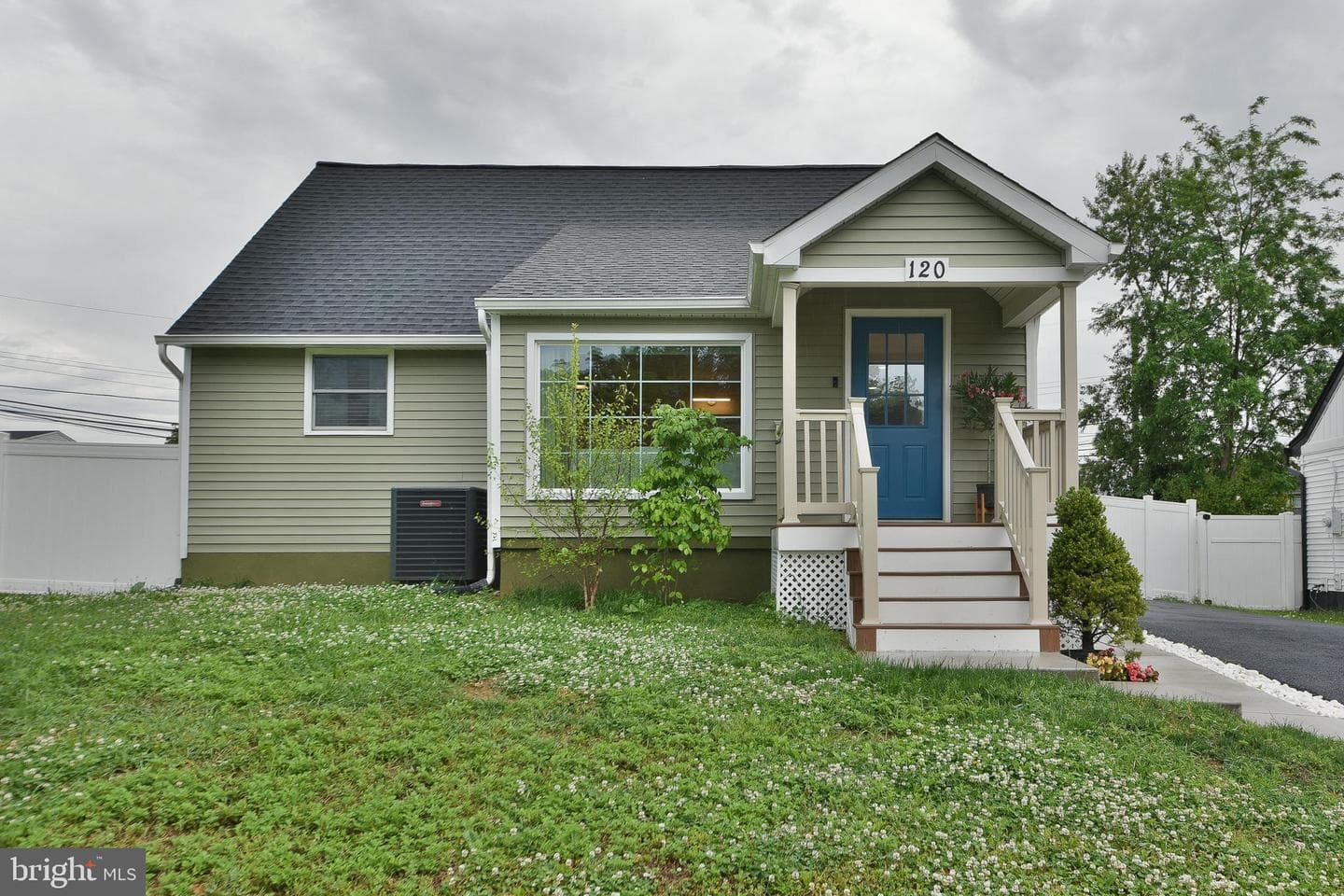 120 Orchard Drive photo 9