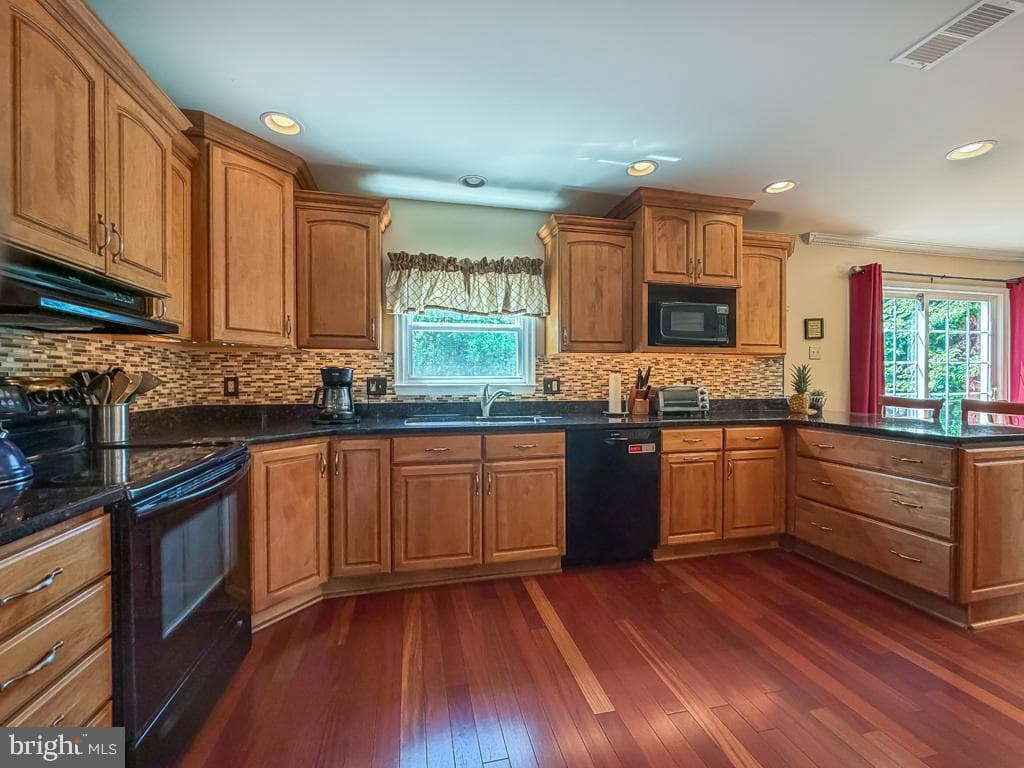 925 Big Oak Road photo 17