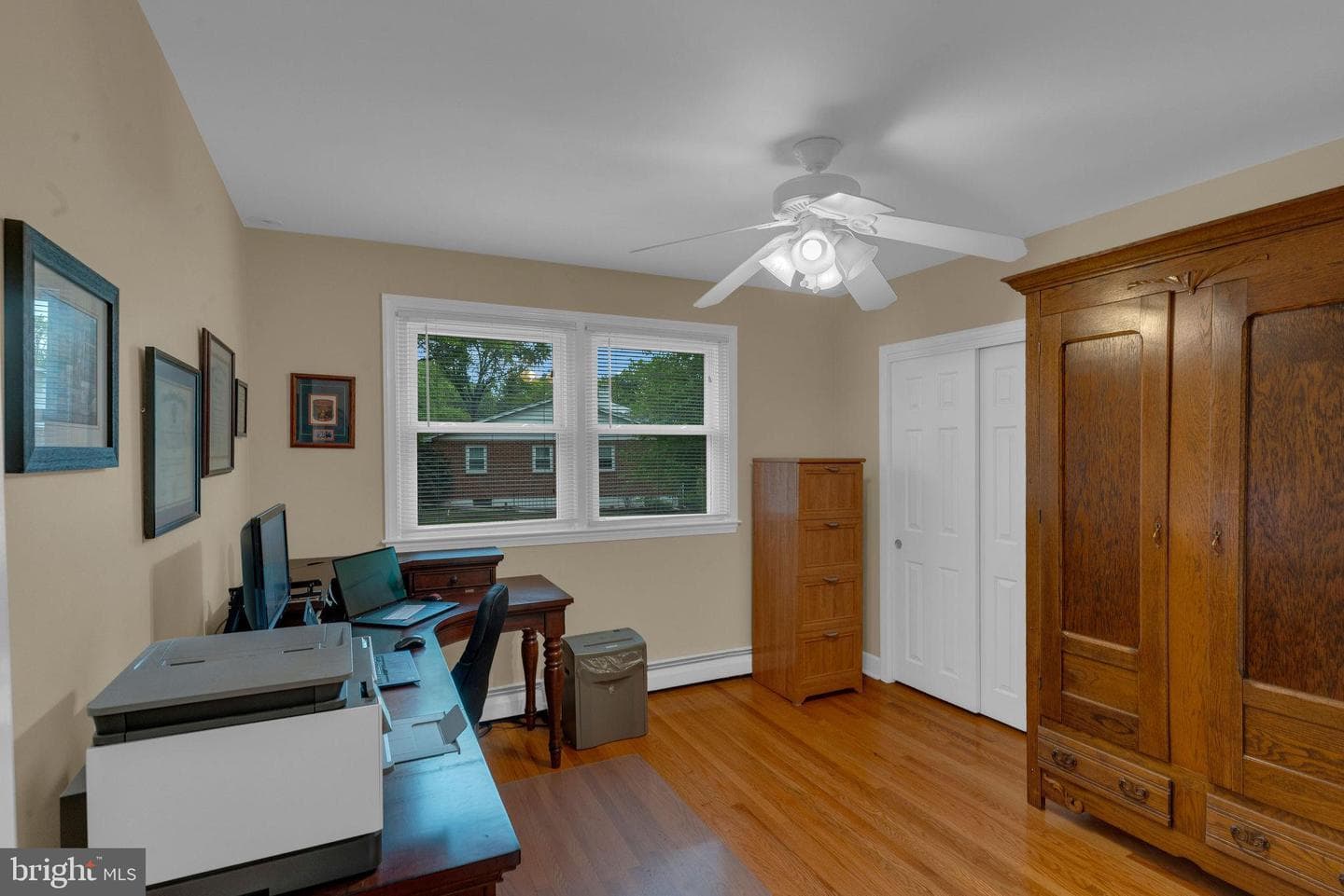 1144 Dickinson Dr photo 38