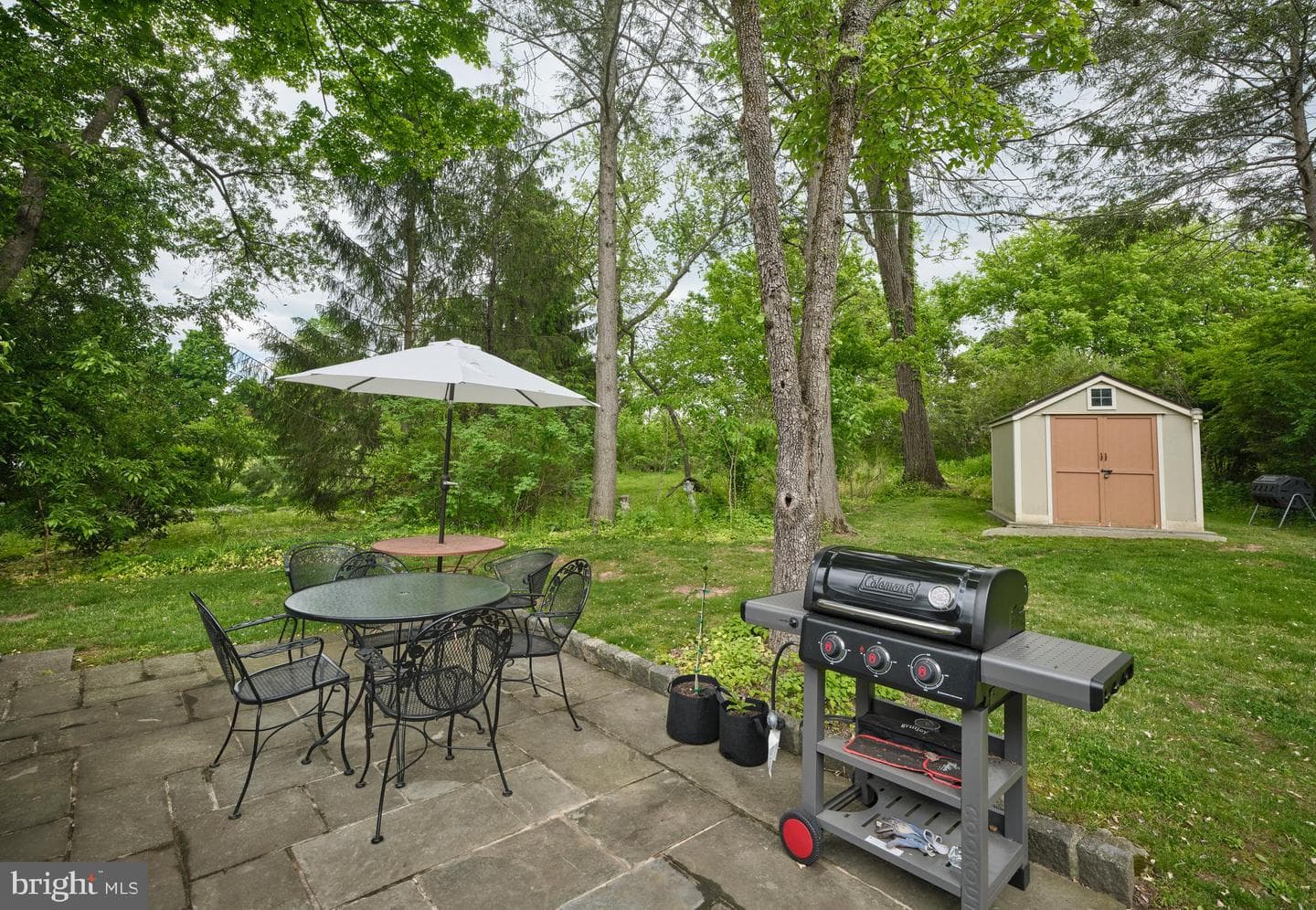 77 Sunset Drive photo 16