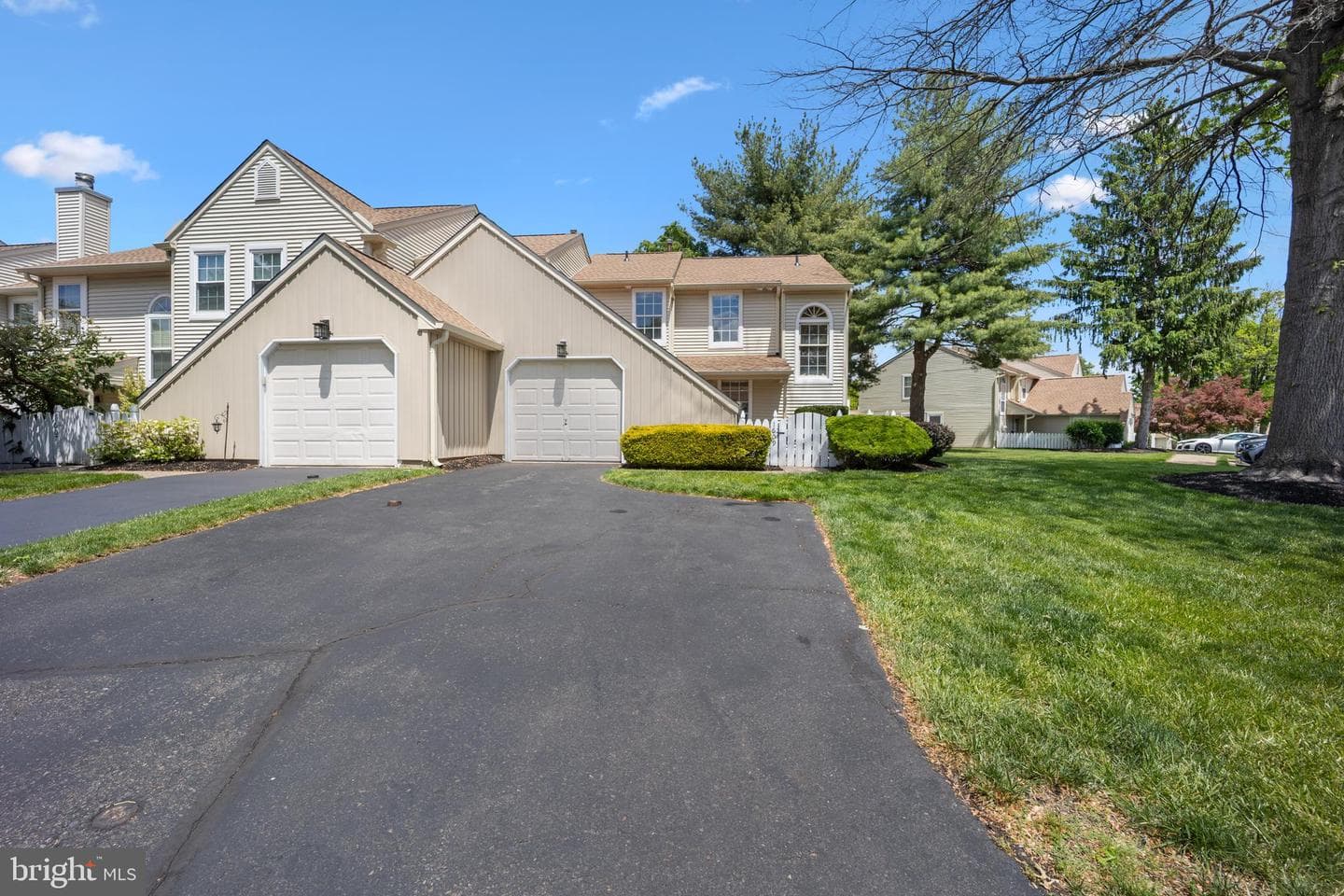 1609 McNelis Drive photo 4
