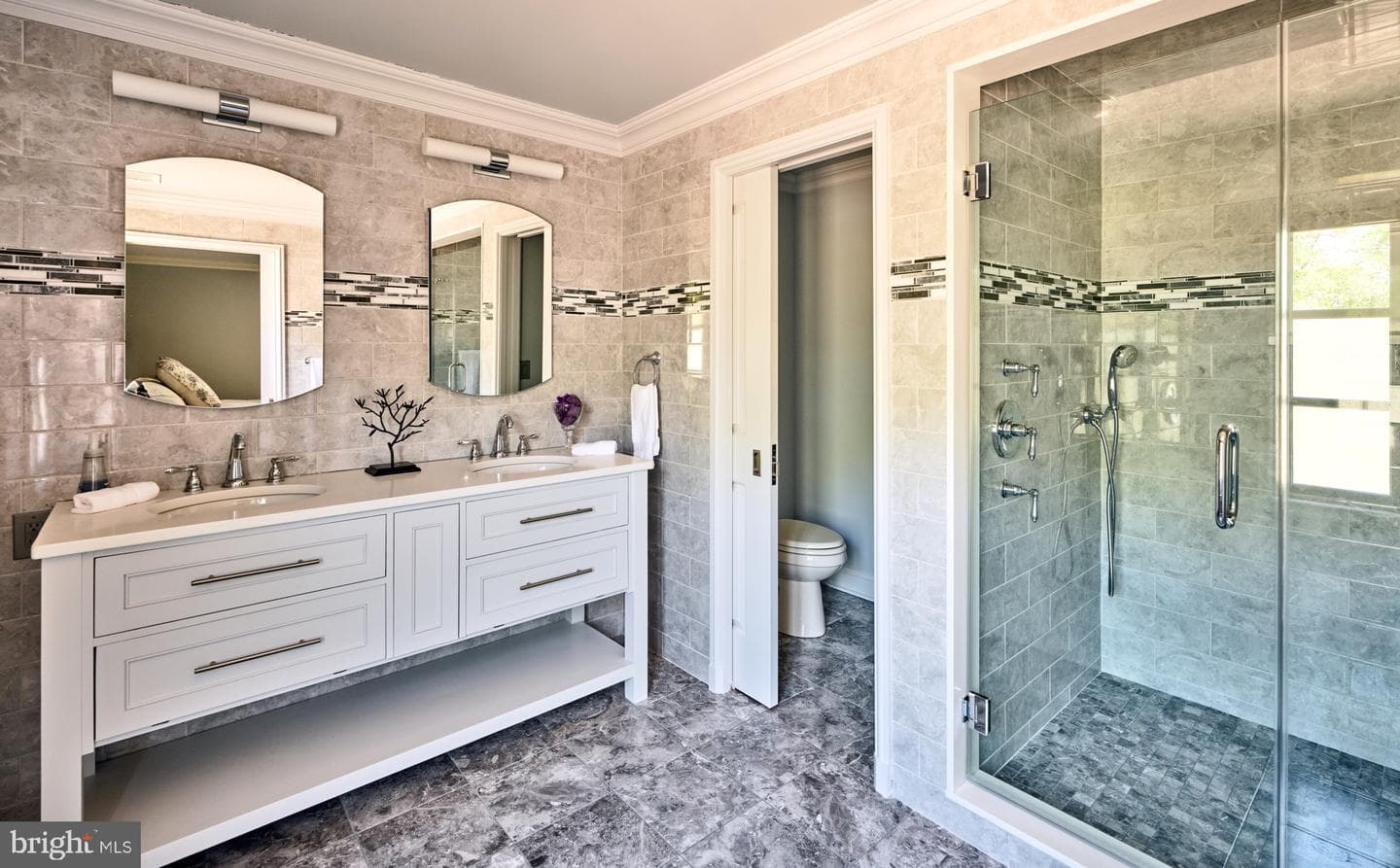 3052 River Road photo 40