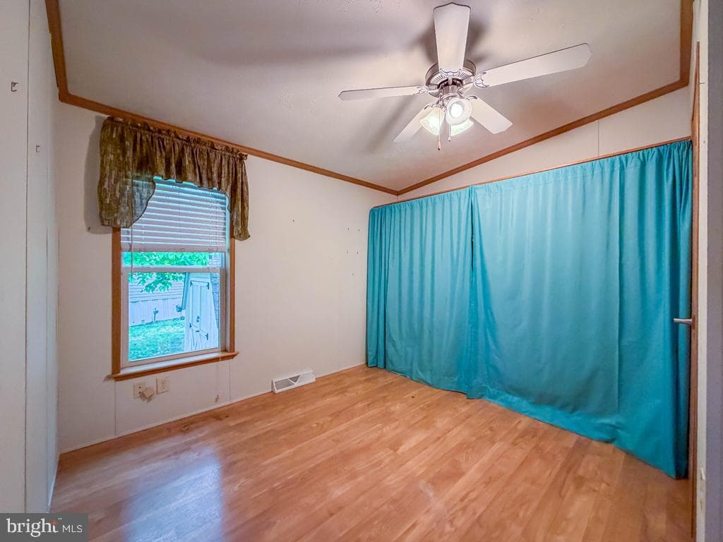 2304 Brownsville Road #f12 photo 25