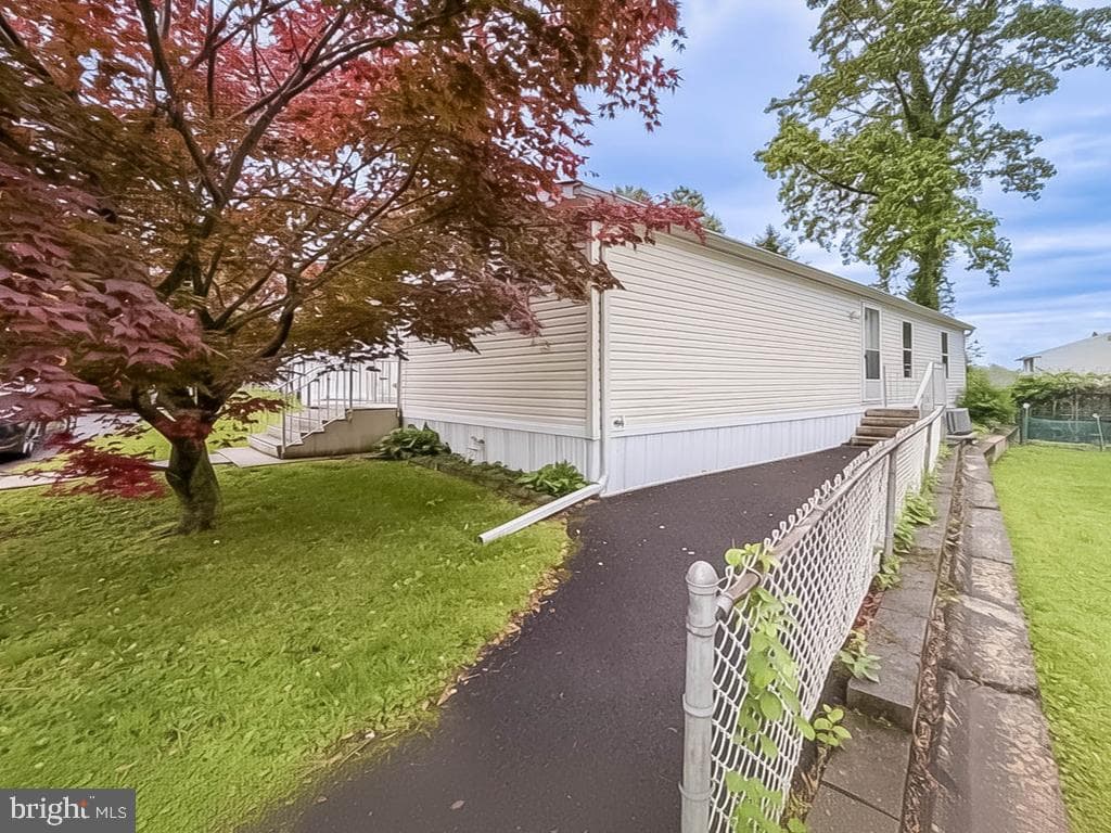 2304 Brownsville Road #f12 photo 28