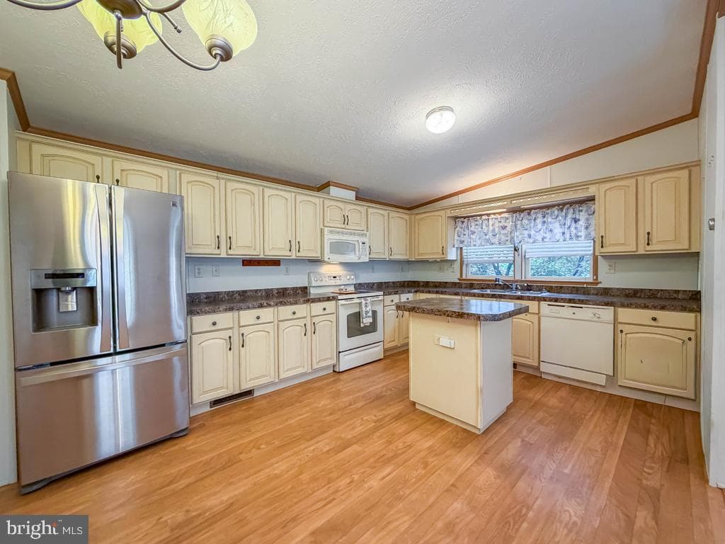 2304 Brownsville Road #f12 photo 8