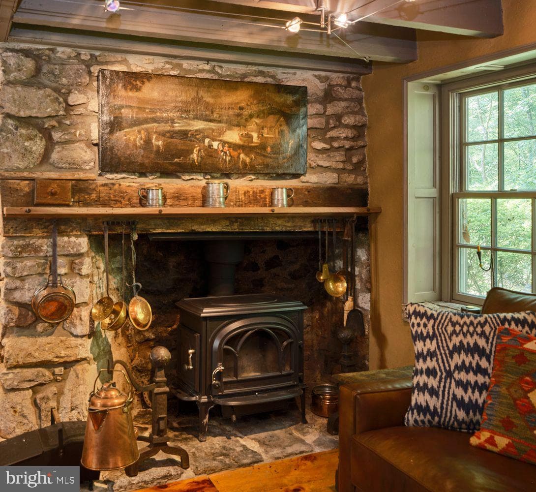 5960 Honey Hollow Road photo 19