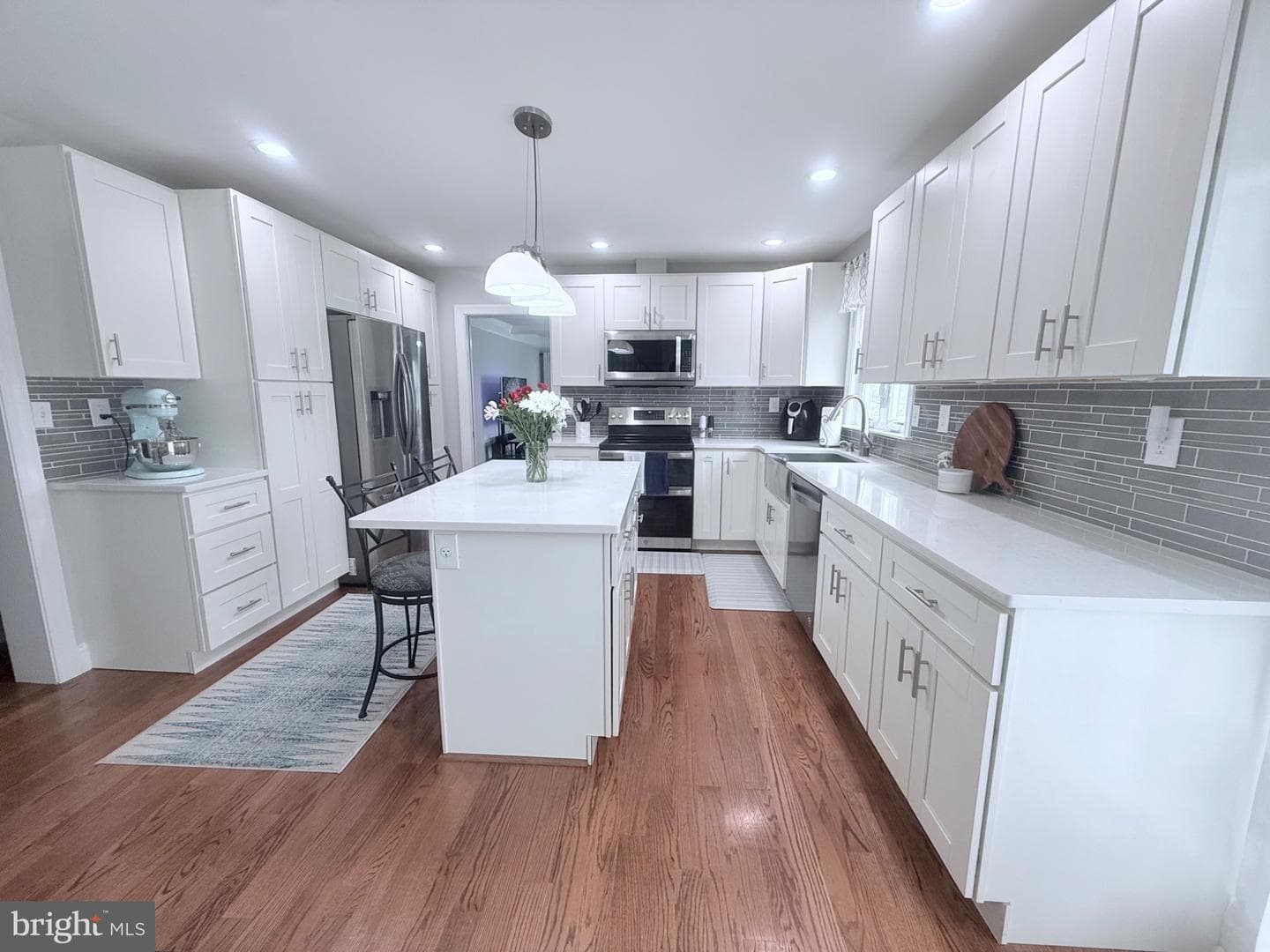 501 Stanford Road photo 22